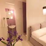 Intra' Residenza In Trastevere 4*