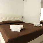 Intra' Residenza In Trastevere 4*
