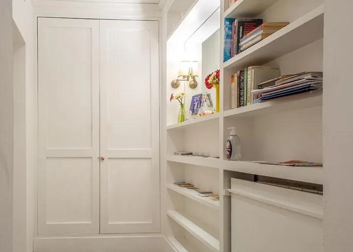 Intra' Residenza In Trastevere 4*