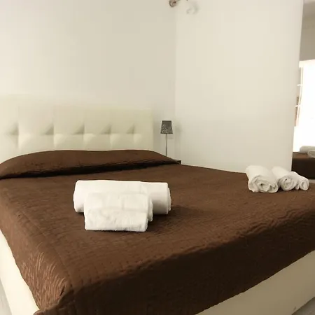 Intra' Residenza In Trastevere 4*